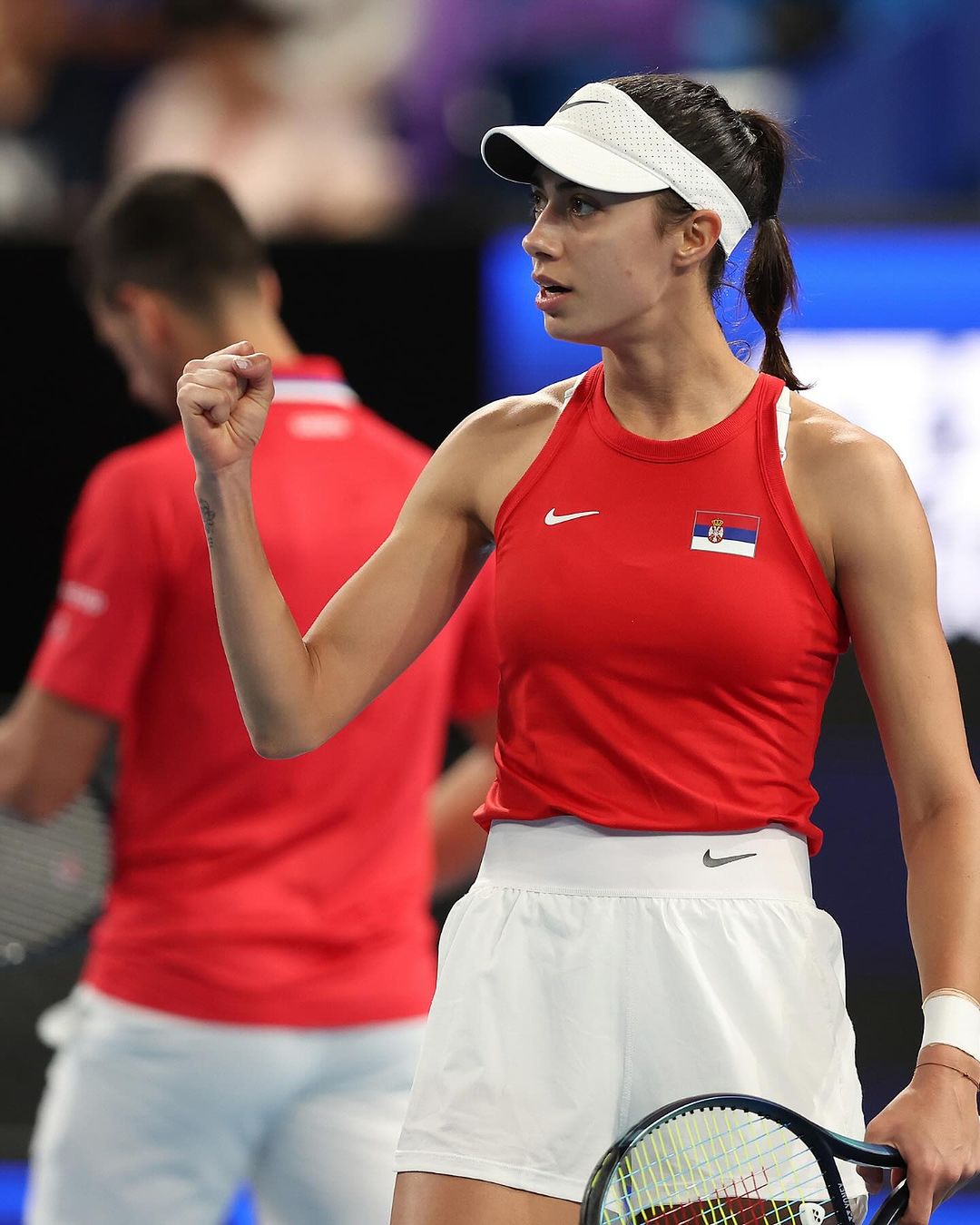 谈球吧体育app官网😍郑钦文明天将战马竞门神奥布拉克的女友，她比奥布拉克小8岁